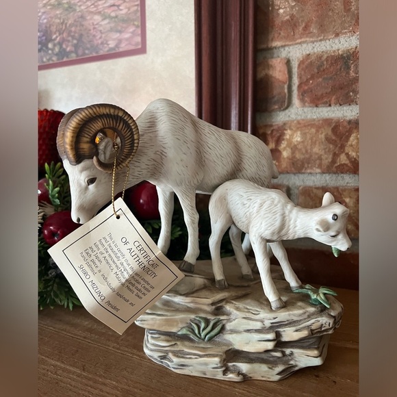 Rare Vintage 1984 Homco
Masterpiece Porcelain Goat
Statue - Picture 7 of 10